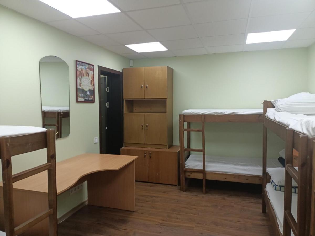 Hostel Krone Gok Zatishok Kiev Esterno foto