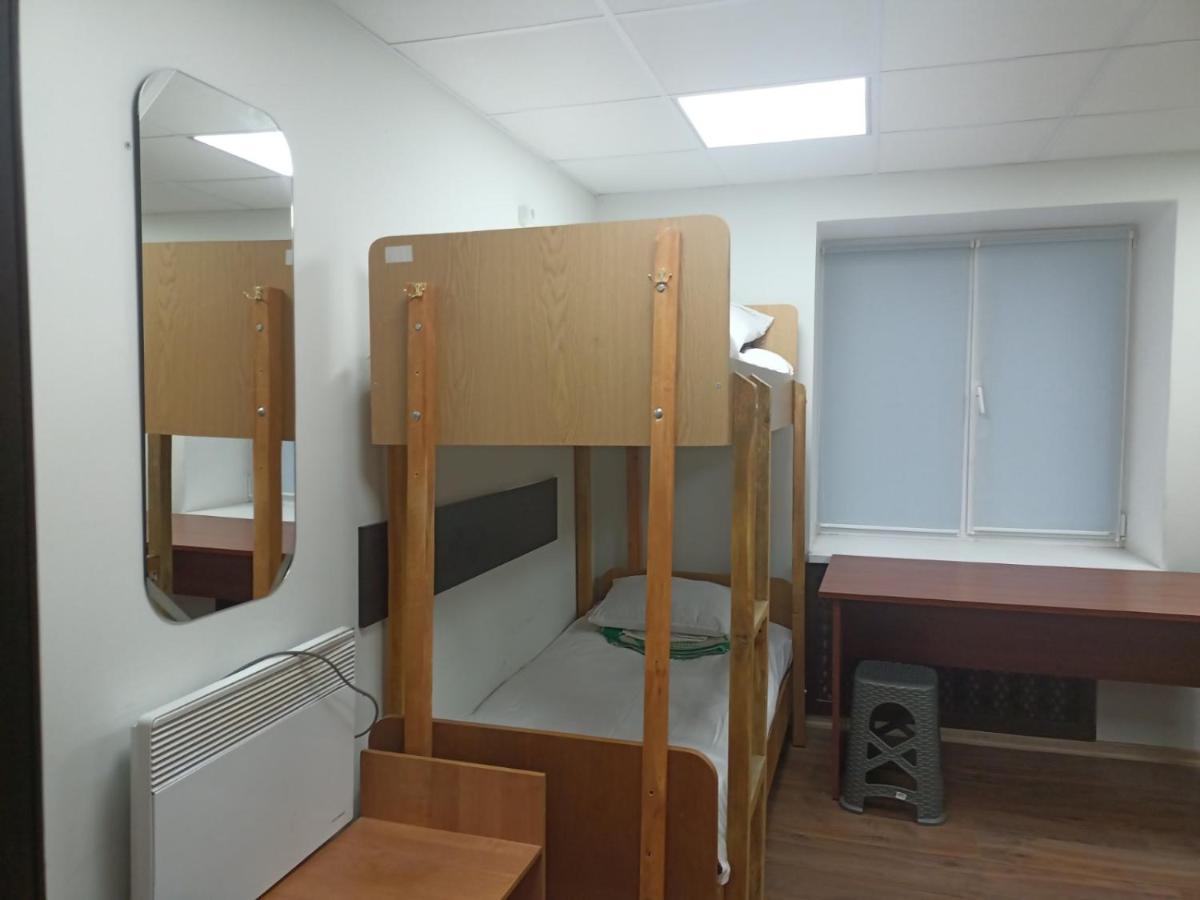 Hostel Krone Gok Zatishok Kiev Esterno foto