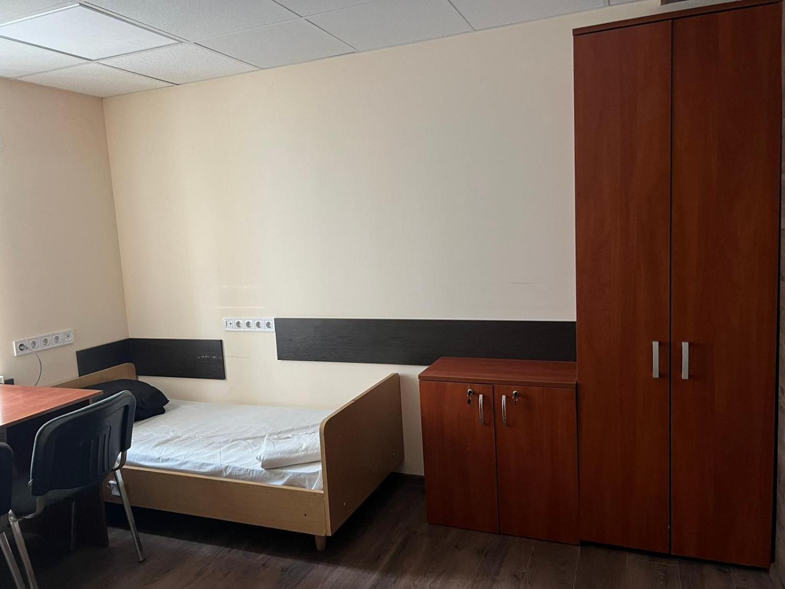 Hostel Krone Gok Zatishok Kiev Esterno foto