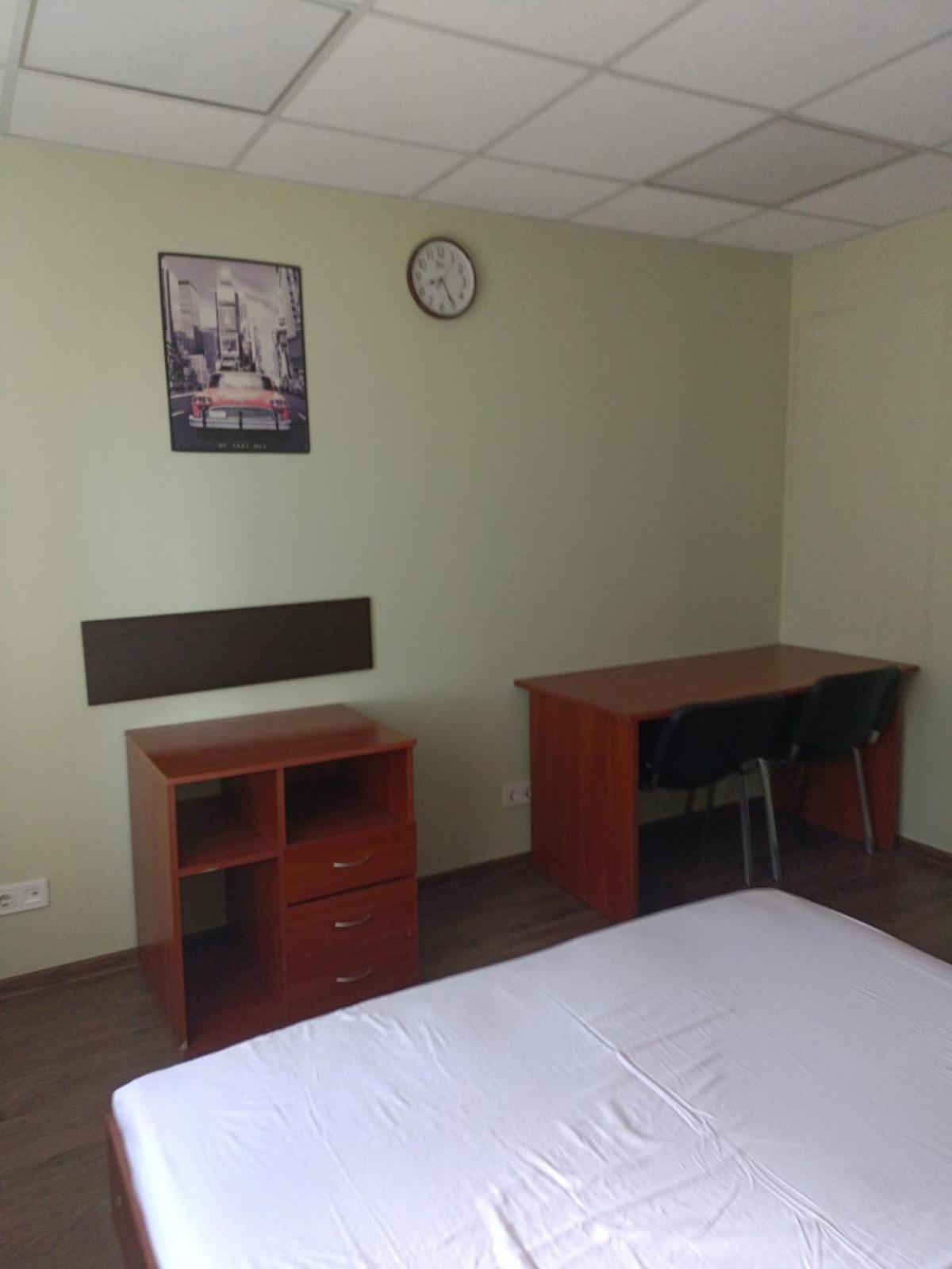 Hostel Krone Gok Zatishok Kiev Esterno foto