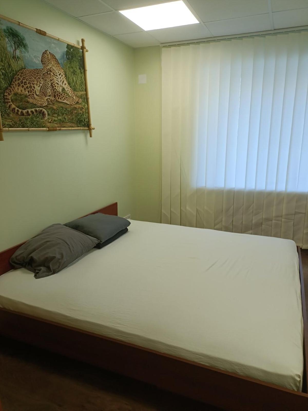 Hostel Krone Gok Zatishok Kiev Esterno foto